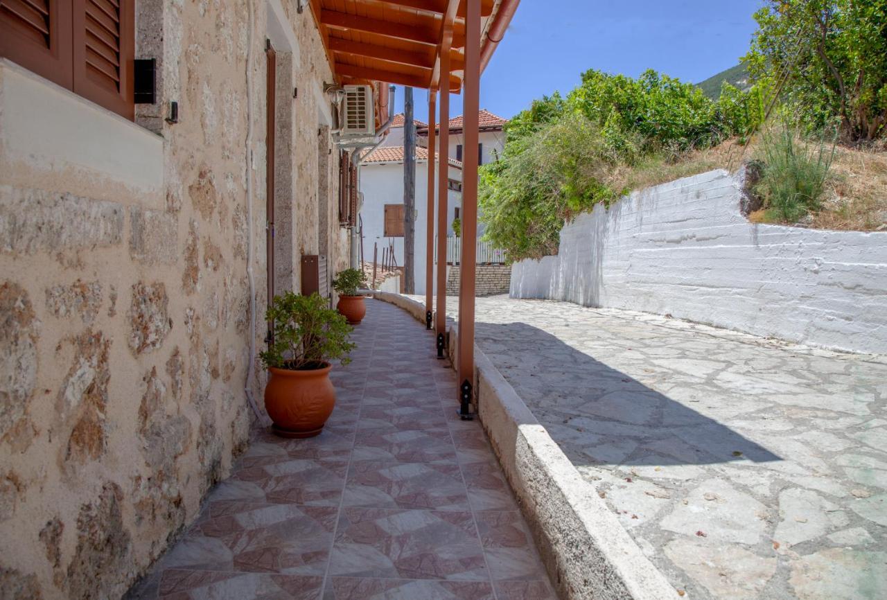 Agios Petros Apartments Exterior photo